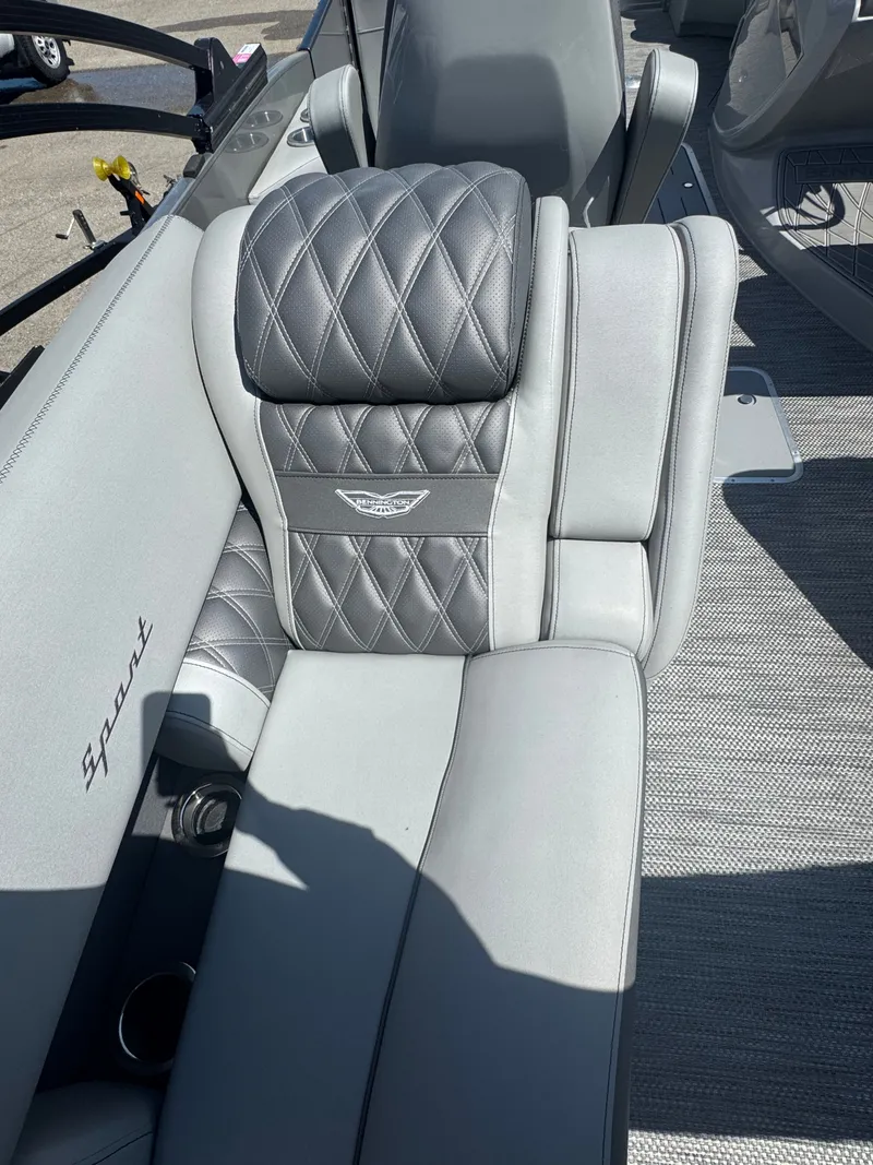 Slide: The Image of Bennington 23RXFBSR 2024 - 18