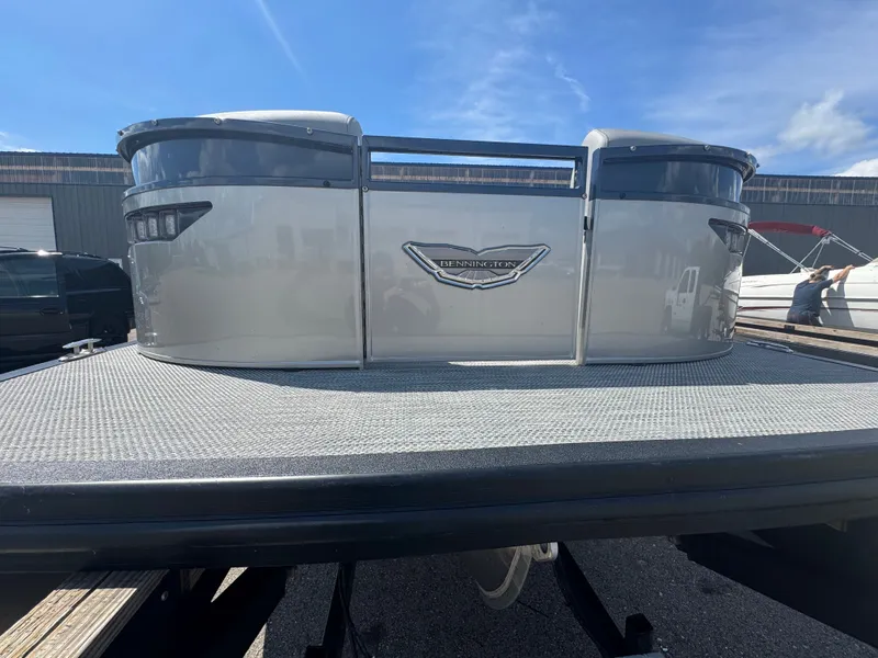 Slide: The Image of Bennington 23RXFBSR 2024 - 3