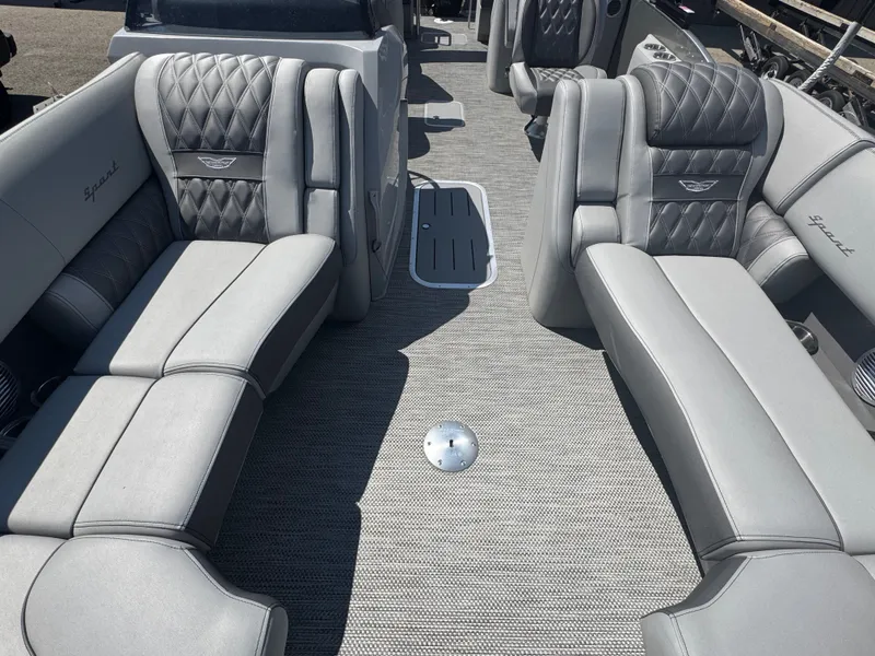 Slide: The Image of Bennington 23RXFBSR 2024 - 4