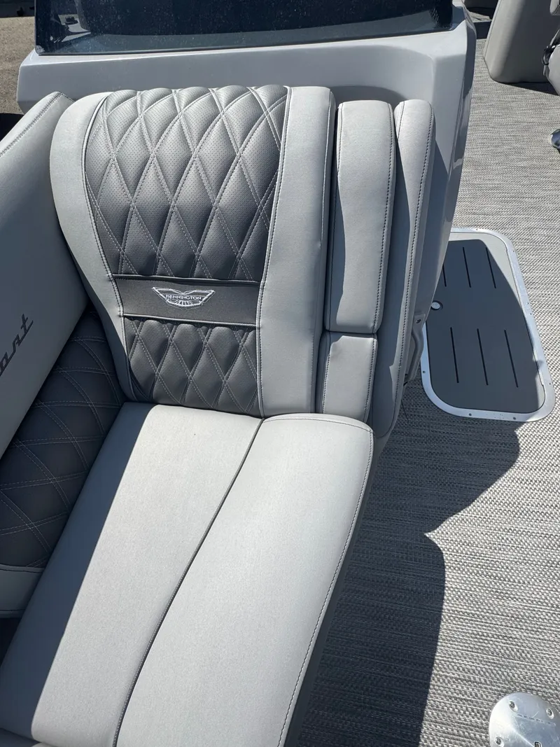 Slide: The Image of Bennington 23RXFBSR 2024 - 5