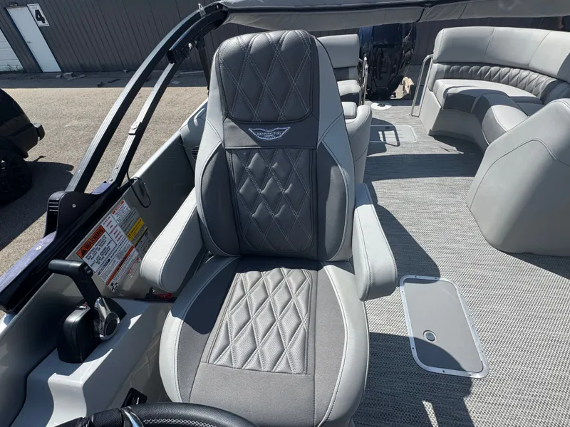 Slide: The Image of Bennington 23RXFBSR 2024 - 8