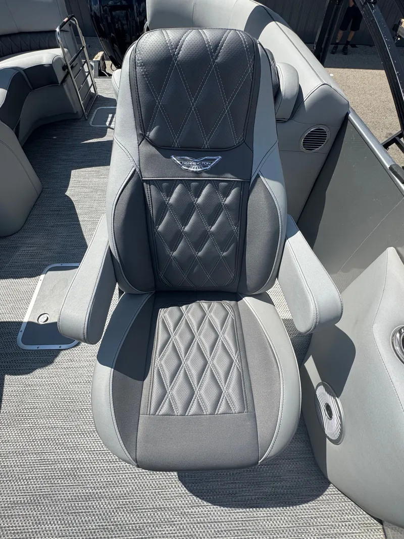 Slide: The Image of Bennington 23RXFBSR 2024 - 9