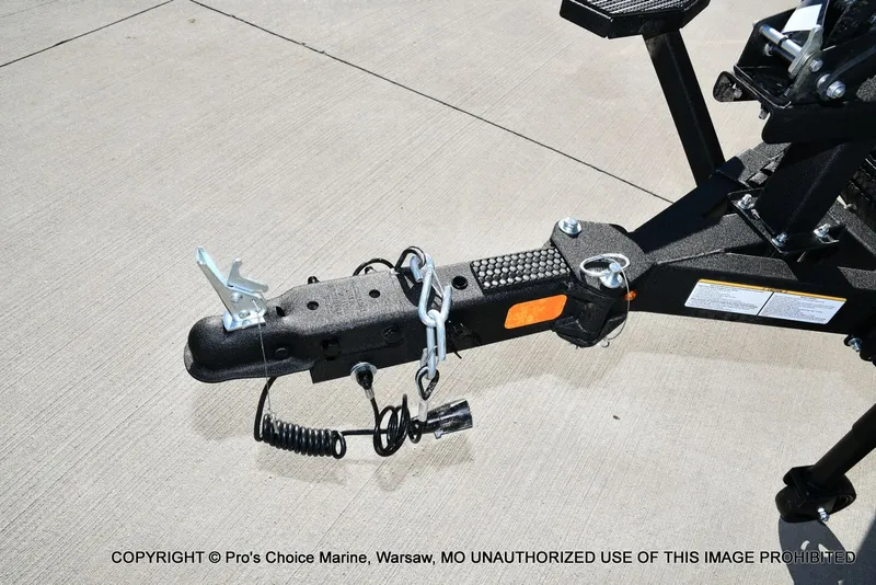 Slide: The Image of Ranger RT188C w/115 Pro-XS 2026 - 24