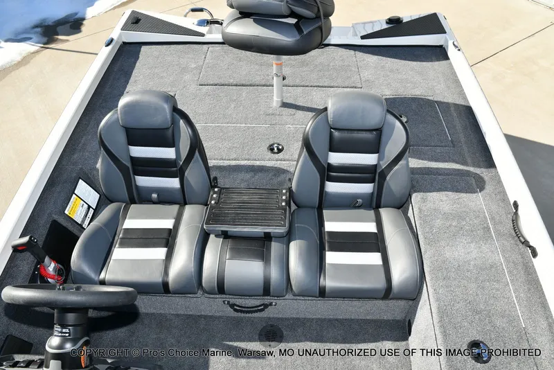 Slide: The Image of Ranger RT188C w/115 Pro-XS 2026 - 37