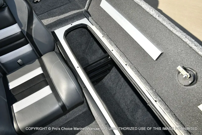 Slide: The Image of Ranger RT188C w/115 Pro-XS 2026 - 43