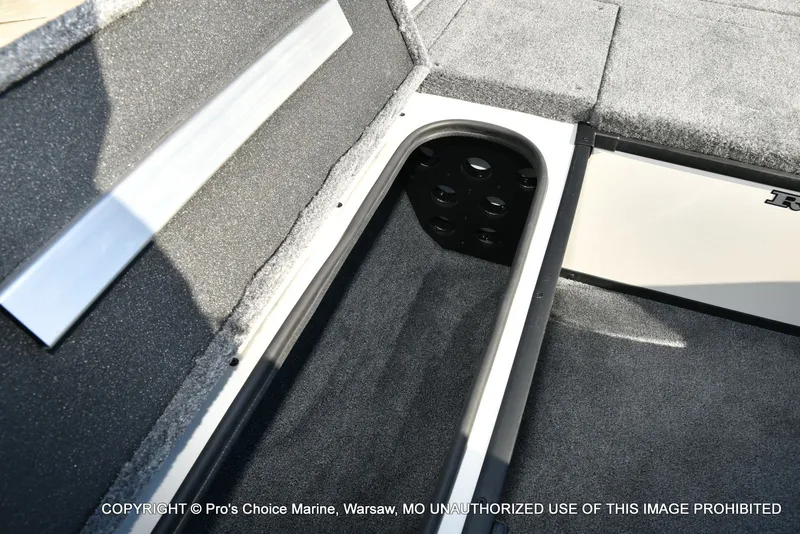 Slide: The Image of Ranger RT188C w/115 Pro-XS 2026 - 44