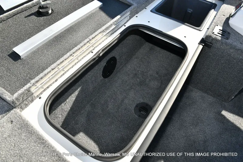 Slide: The Image of Ranger RT188C w/115 Pro-XS 2026 - 48