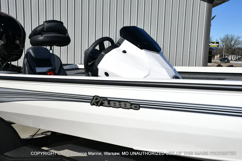 Slide: The Image of Ranger RT188C w/115 Pro-XS 2026 - 5