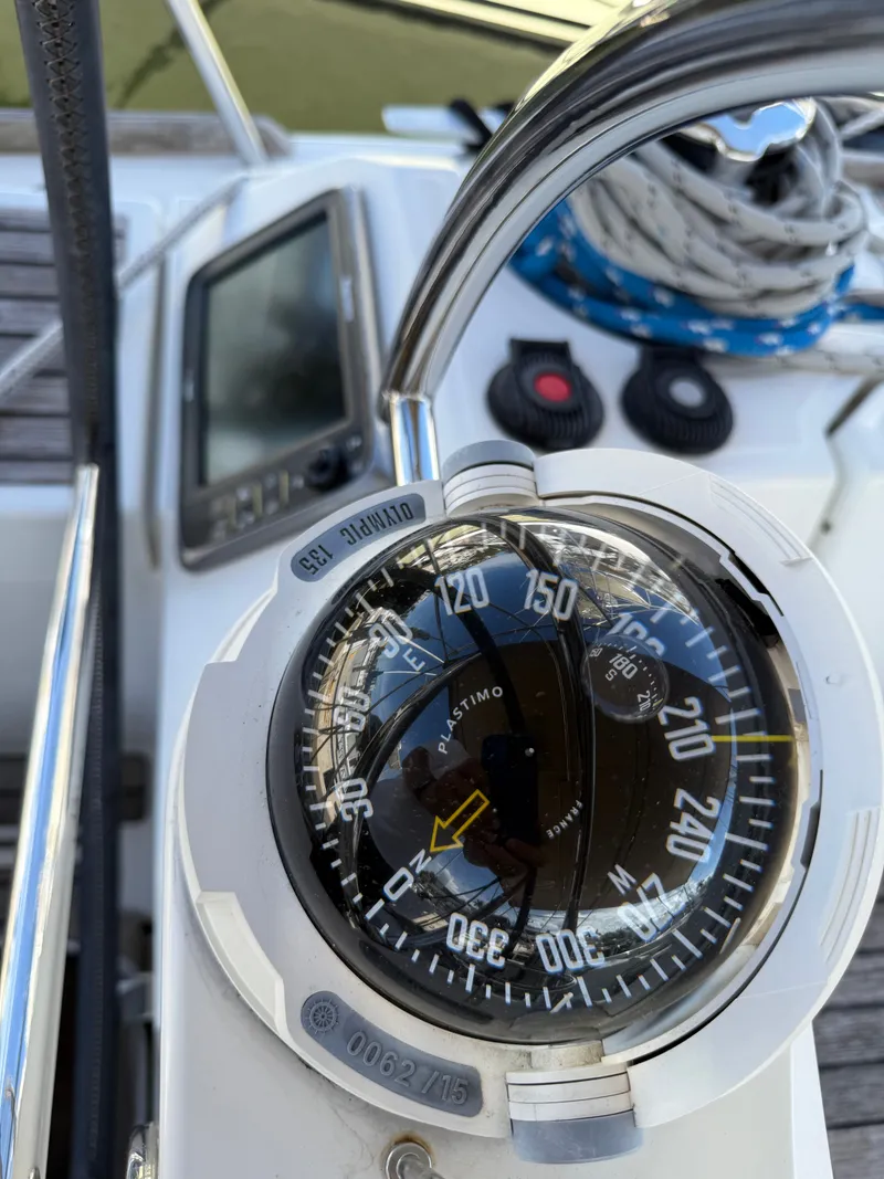 Slide: The Image of Jeanneau J469 2016 - 10