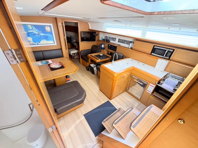 Slide: The Image of Jeanneau J469 2016 - 25