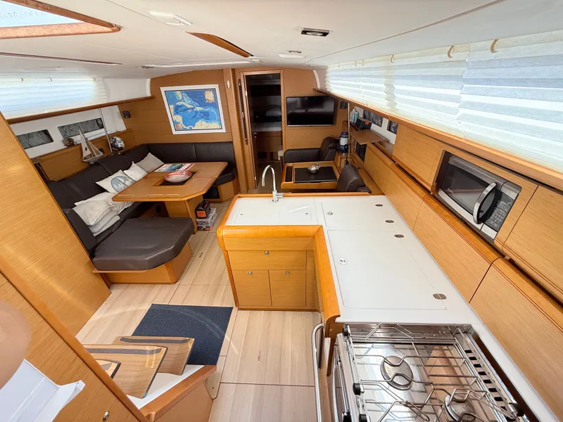 Slide: The Image of Jeanneau J469 2016 - 34