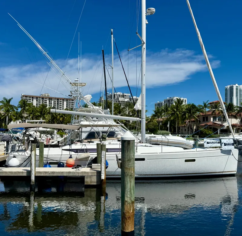 Slide: The Image of Jeanneau J469 2016 - 4