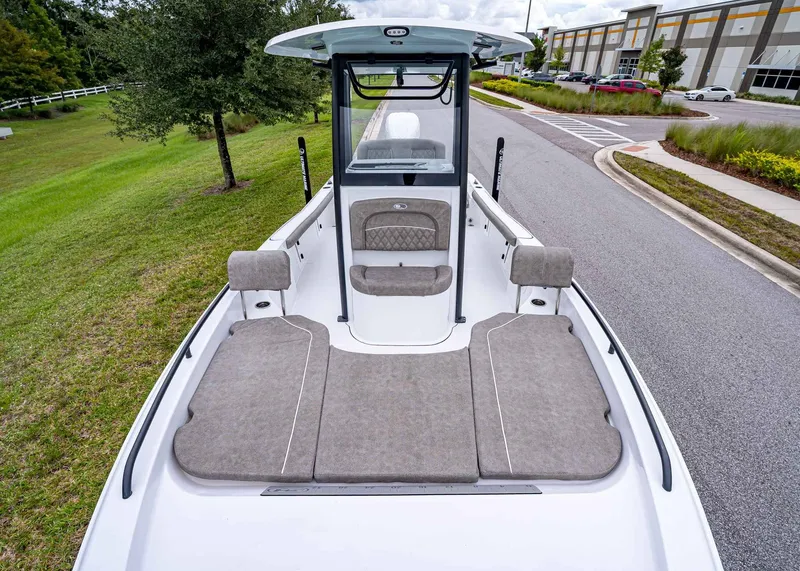 Slide: The Image of Sea Hunt BX 25 FS 2026 - 18