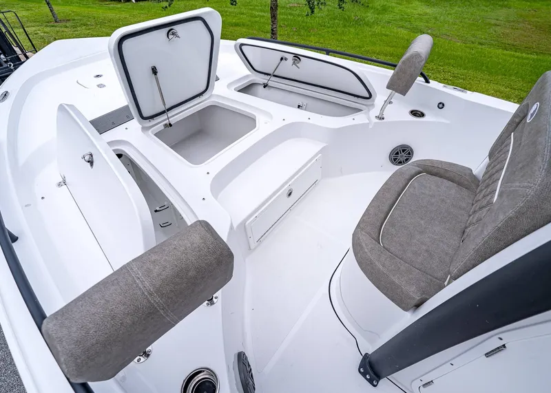 Slide: The Image of Sea Hunt BX 25 FS 2026 - 20