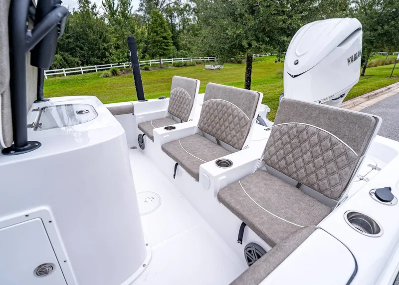 Slide: The Image of Sea Hunt BX 25 FS 2026 - 9