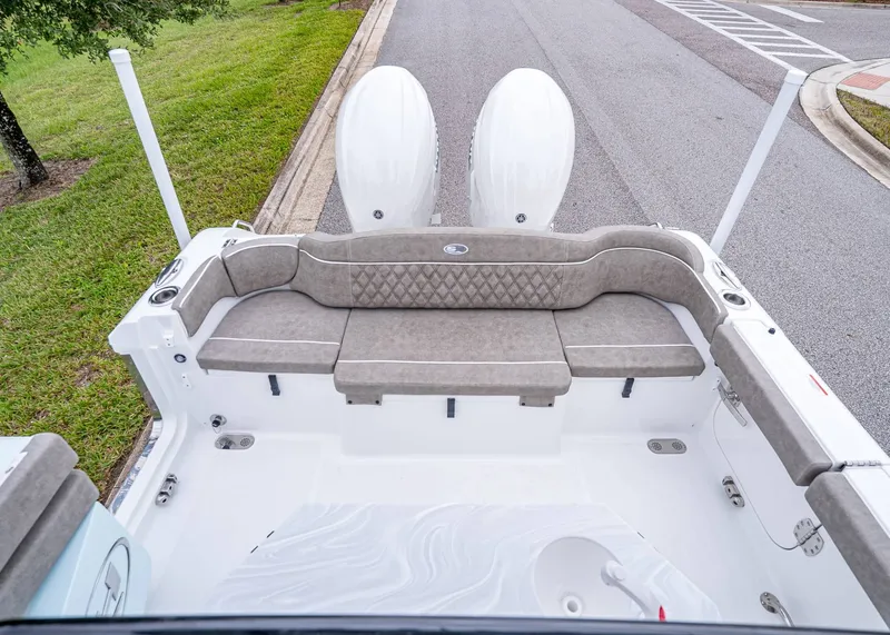 Slide: The Image of Sea Hunt Ultra 265 SE 2026 - 5