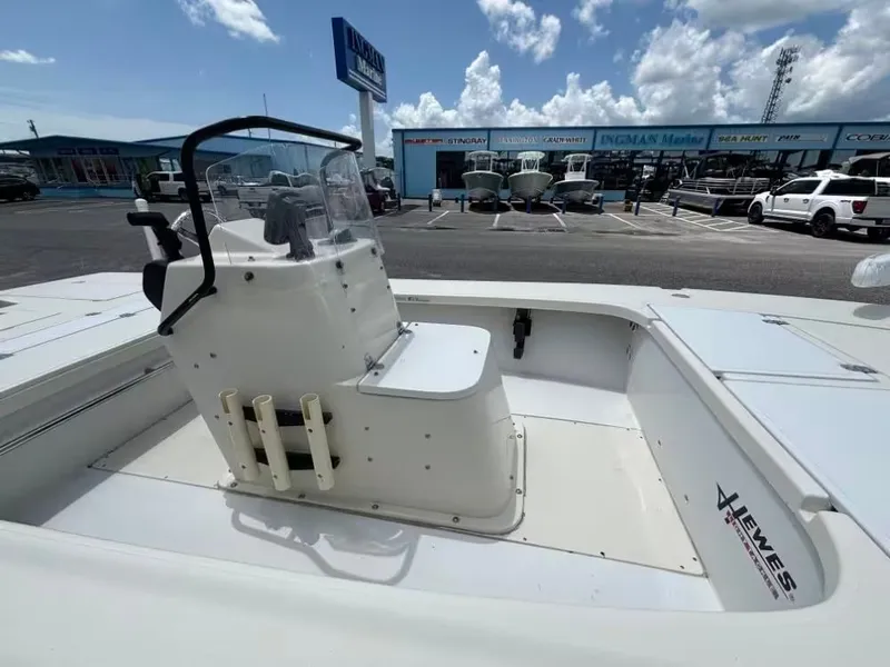 Slide: The Image of Hewes Light Tackle 20 1996 - 6