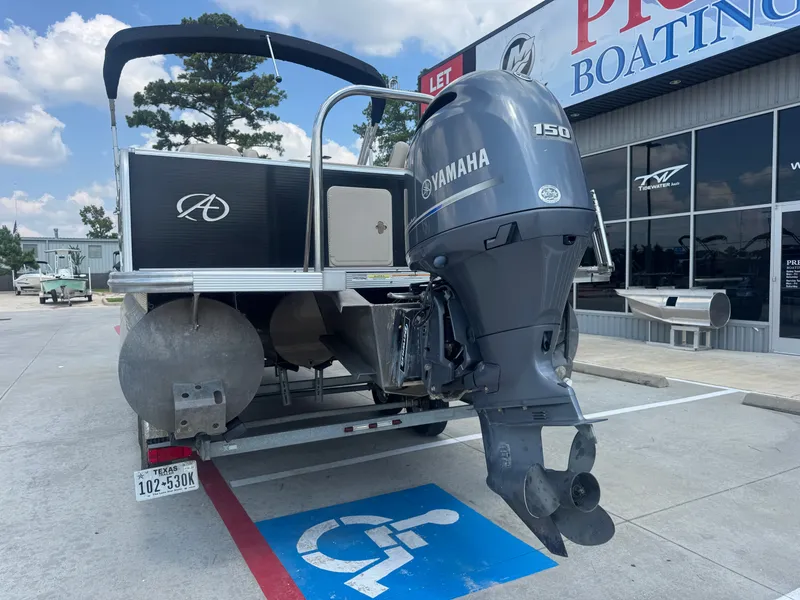 Slide: The Image of Avalon QF 2385 2016 - 7