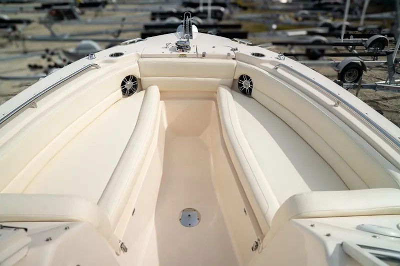 Slide: The Image of Grady-White Freedom 255 2022 - 13