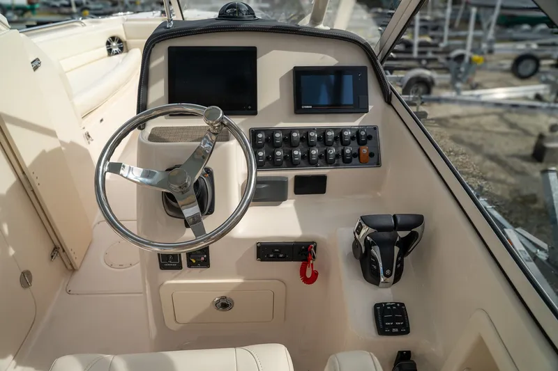 Slide: The Image of Grady-White Freedom 255 2022 - 17