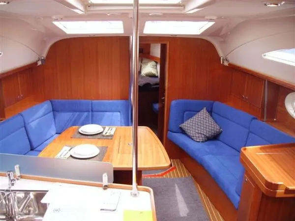 Slide: The Image of Bright Open Salon - 1