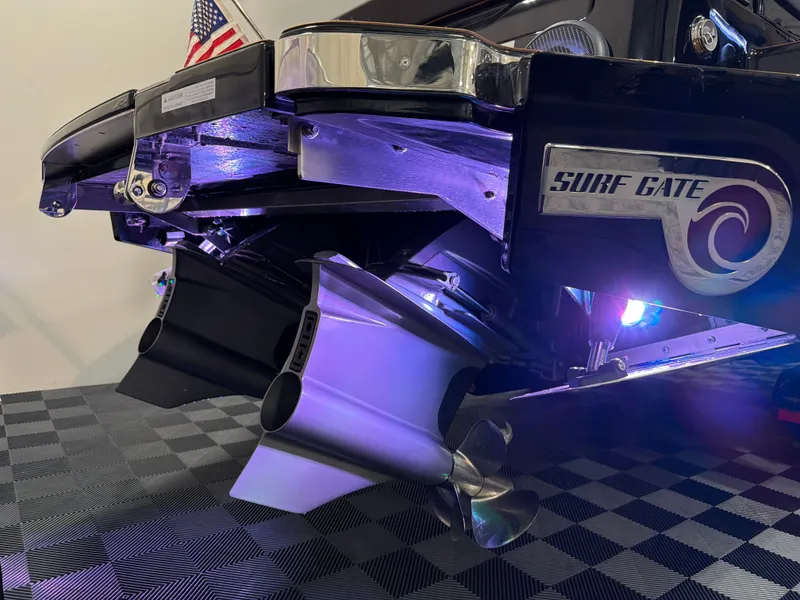 Slide: The Image of Cobalt R31 Surf 2026 - 4