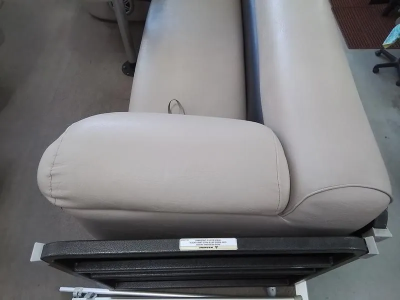 Slide: The Image of Premier 240SUNSATION 2012 - 20