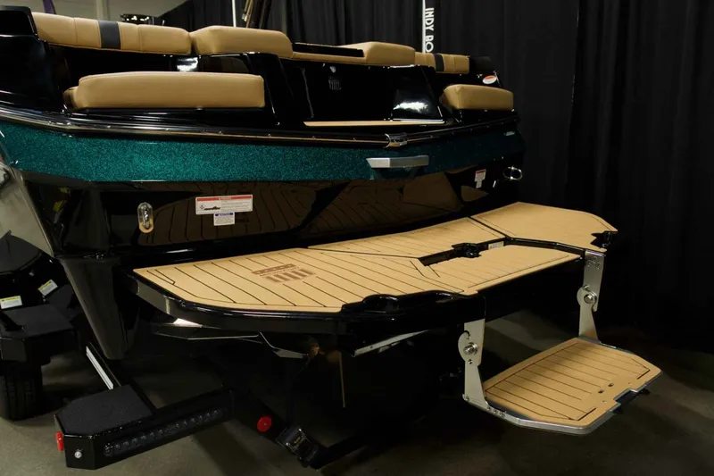 Slide: The Image of MasterCraft XT23 2026 - 5