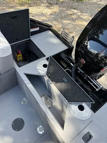 Slide: The Image of Princecraft Sport 175 2025 - 10