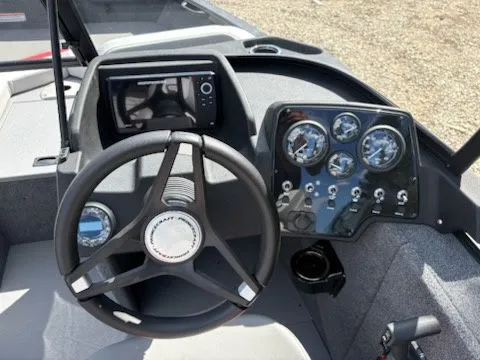 Slide: The Image of Princecraft Sport 175 2025 - 3