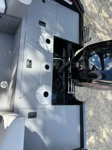 Slide: The Image of Princecraft Sport 175 2025 - 8