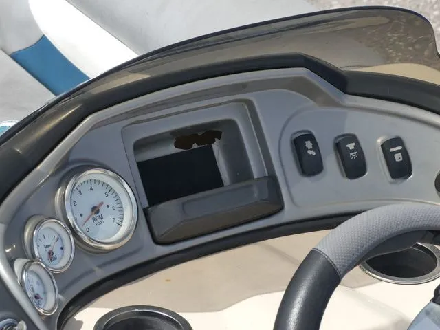 Slide: The Image of Sun Tracker Fishin' Barge 20 DLX 2015 - 20