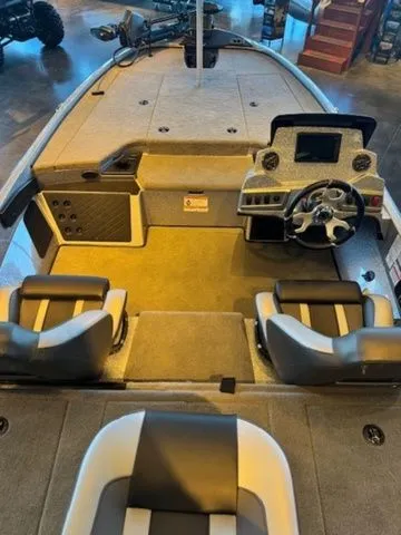 Slide: The Image of Nitro Z18 2026 - 21