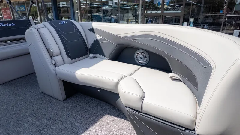 Slide: The Image of Barletta CABRIO C24UE 2026 - 21