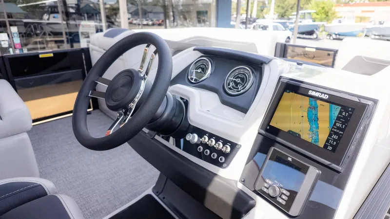 Slide: The Image of Barletta CABRIO C24UE 2026 - 28