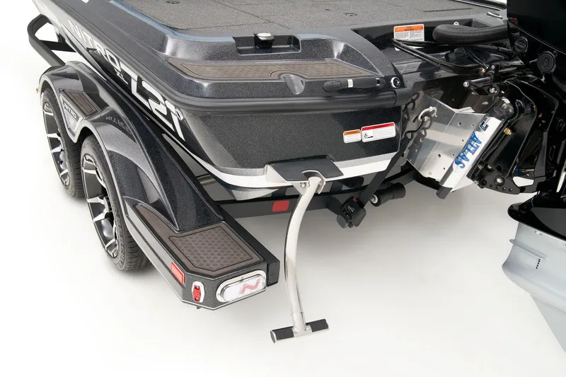 Slide: The Image of Nitro Z21 XL 2024 - 64