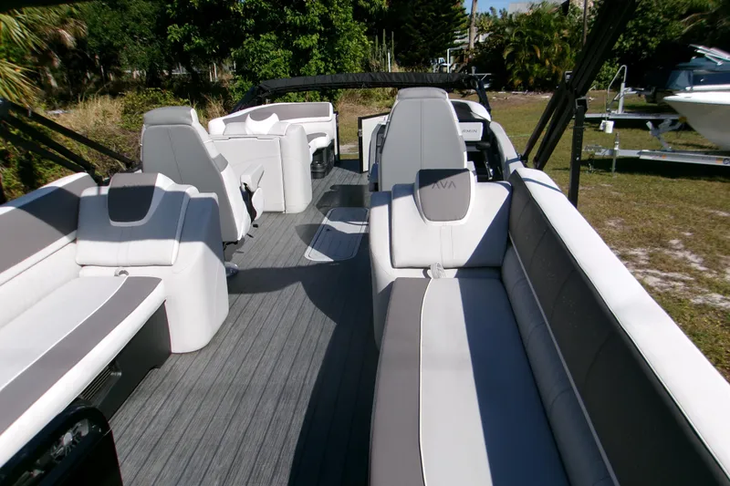Slide: The Image of 2025 Avalon 2585 Quad Lounger boat interior with luxurious seating and modern design. - 4