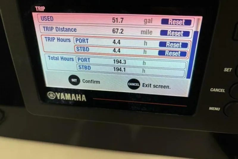 Slide: The Image of Yamaha display showing trip data for 2021 Sea Fox 288 Commander boat. - 6