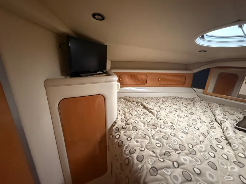 Slide: The Image of Larson CABRIO 2018 - 13