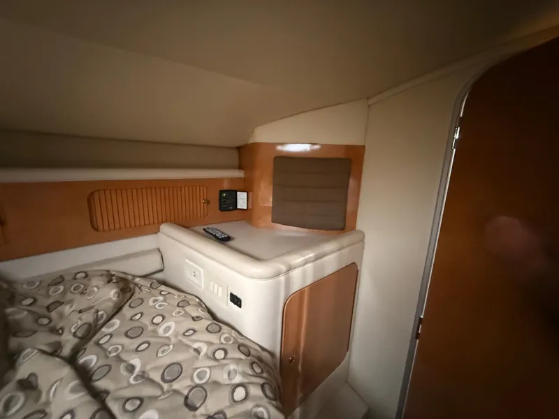 Slide: The Image of Larson CABRIO 2018 - 15