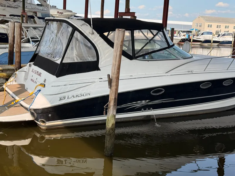 Slide: The Image of Larson CABRIO 2018 - 2