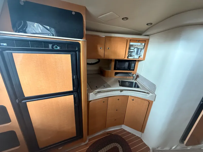 Slide: The Image of Larson CABRIO 2018 - 9