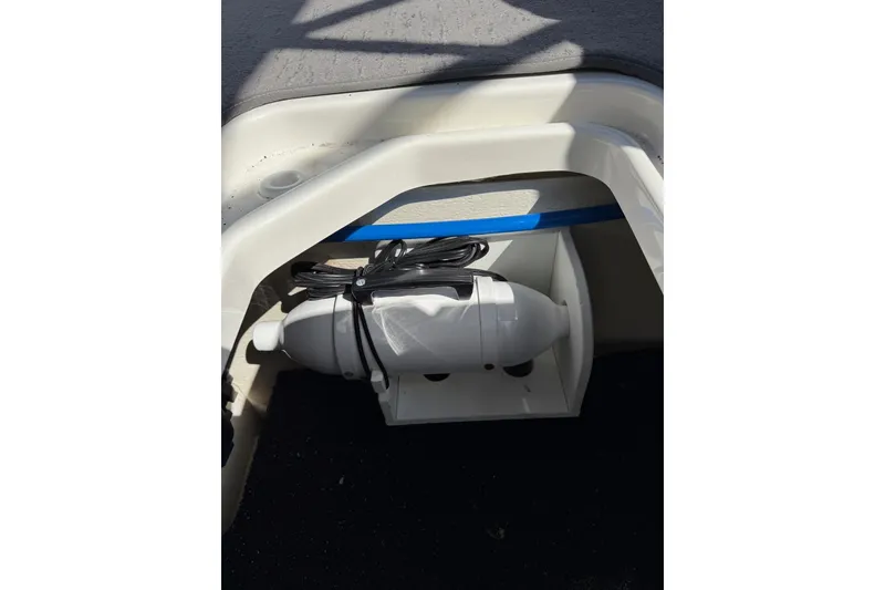 Slide: The Image of Storage compartment in a 2016 Sea Ray 270 Sundeck boat. - 20