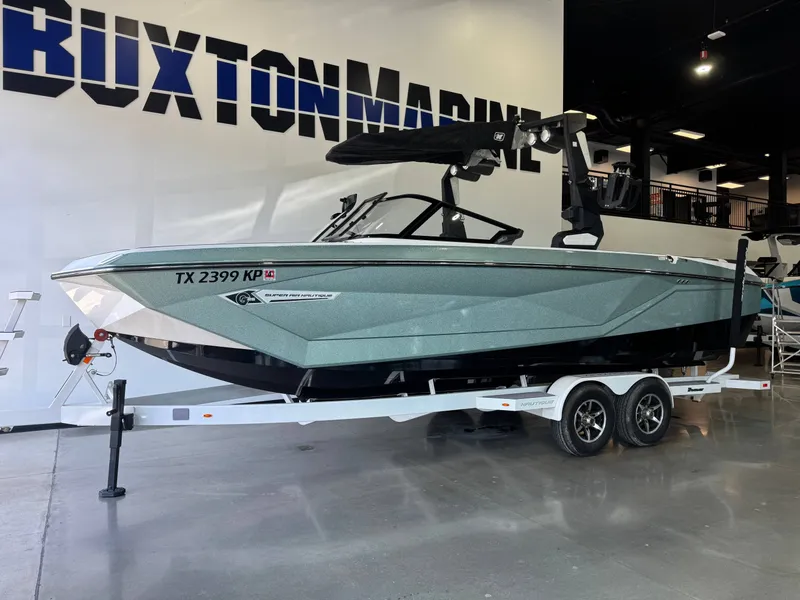 Slide: The Image of Nautique Super Air Nautique G25 2022 - 3