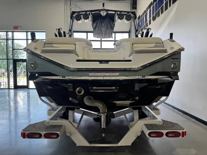 Slide: The Image of Nautique Super Air Nautique G25 2022 - 6