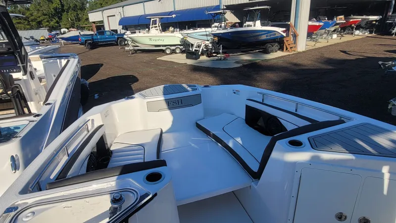 Slide: The Image of Yamaha 255 FSH Sport H 2026 - 12