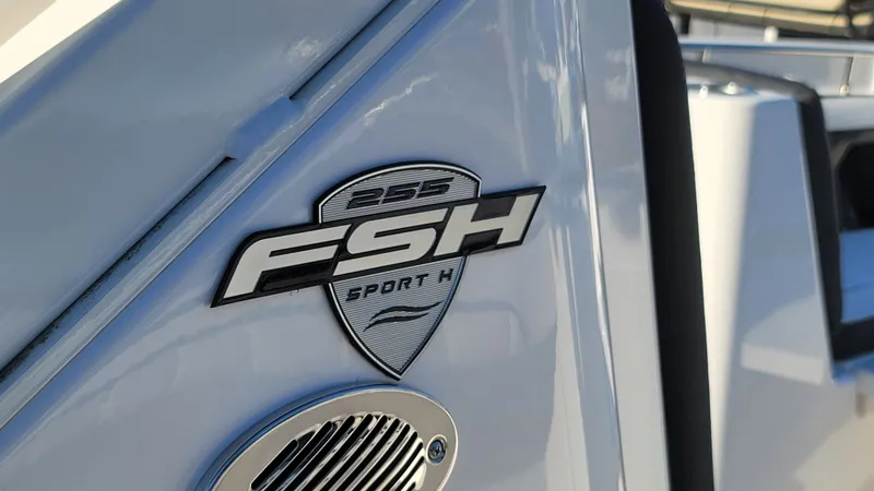 Slide: The Image of Yamaha 255 FSH Sport H 2026 - 19