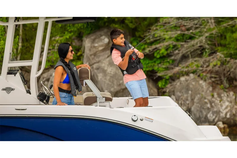 Slide: The Image of Yamaha 222 FSH Sport 2026 - 8