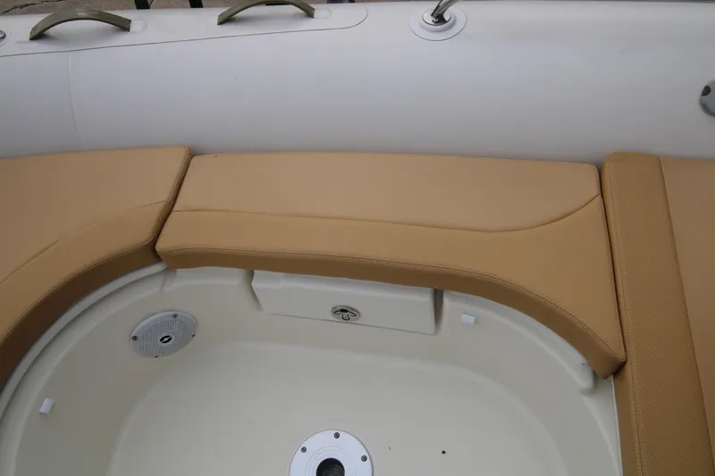 Slide: The Image of Outboard motor of 2011 Zodiac Medline 550 NEO boat on concrete surface. - 25