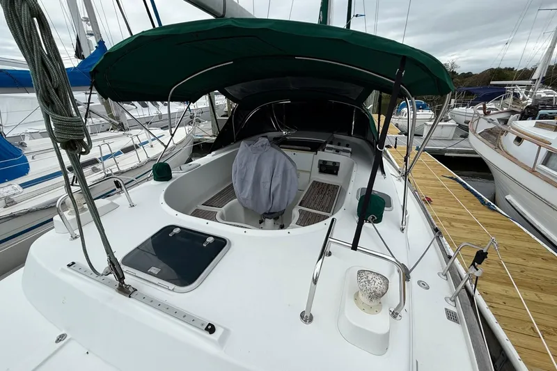 Slide: The Image of Beneteau Oceanis 36 CC - 2